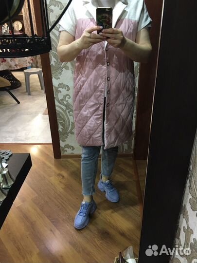 Жилет женский розовый 46 размера