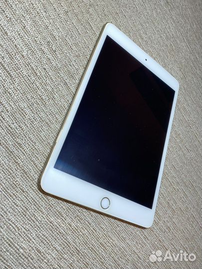 iPad mini 4