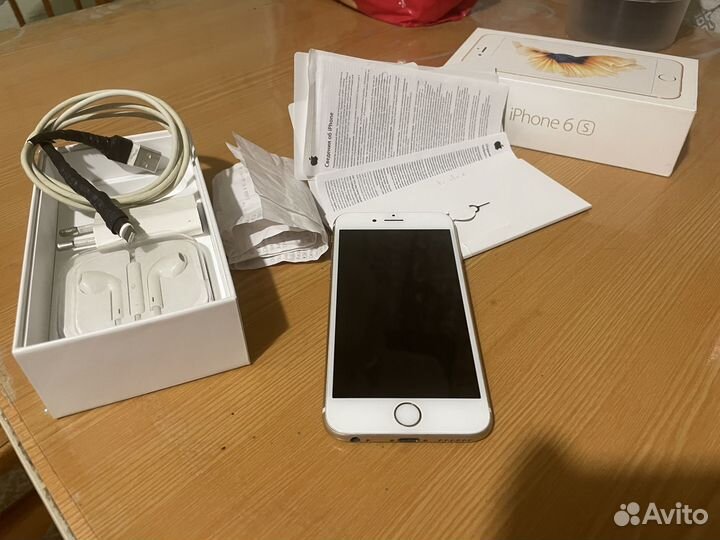 iPhone 6S, 32 ГБ