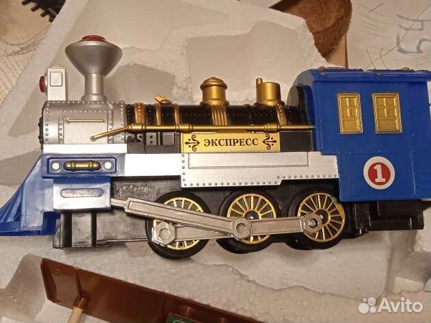 Паровоз поезд