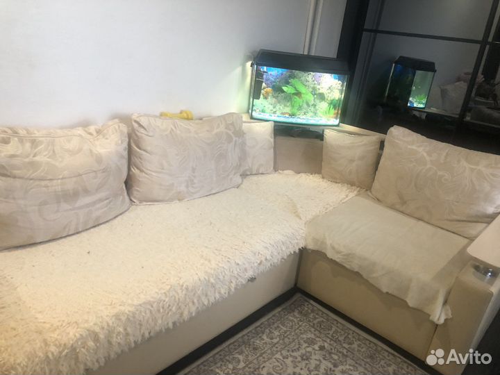 Диван угловой