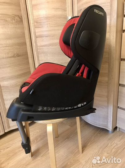 Автокресло Recaro optiafix 9-18