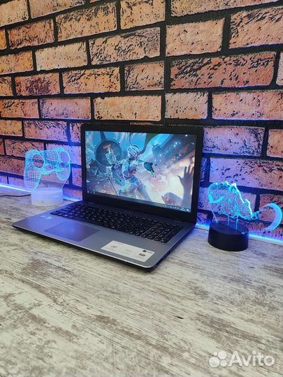 Игровой asus i5-7gen 4Gb Видео 16 озу SSD