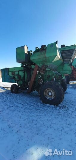 Комбайн Нива-Сельхозтехника СКА-5, 2002