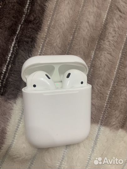 Airpods 1
