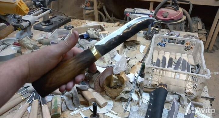 Нож кованый ручной работы