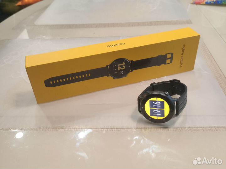 Смарт часы realme Watch S