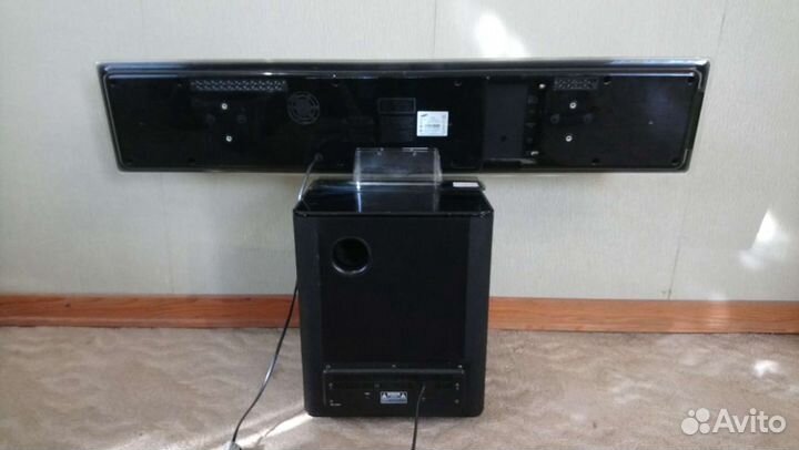 Саундбар Samsung с Blu-ray