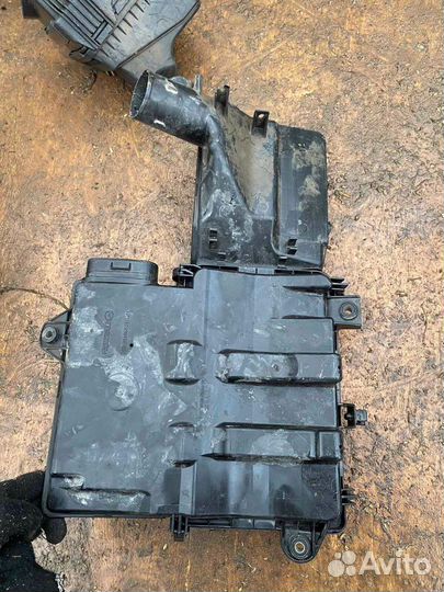 Корпус воздушного фильтра Mazda 3 BL