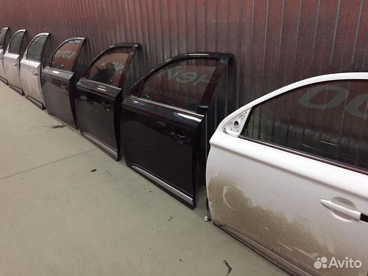 Дверь левая Mitsubishi Outlander 3 2020 год