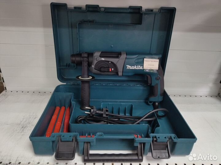 Перфоратор Makita HR2470F