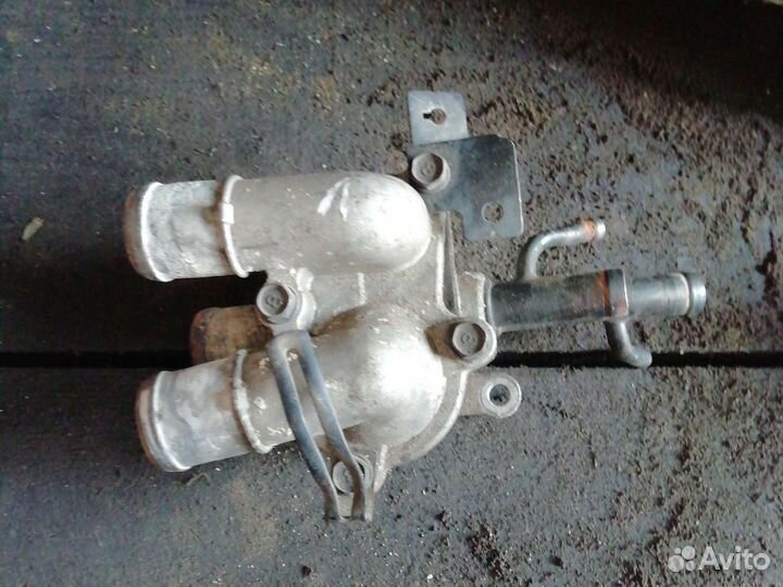 Корпус термостата хендай верна, элентра, гетс+