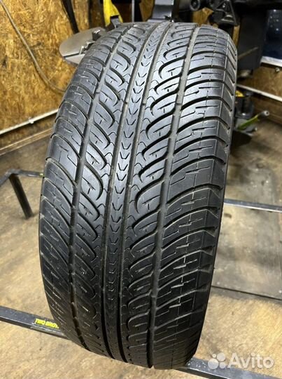 Bfgoodrich Macadam T/A 255/60 R17 106V
