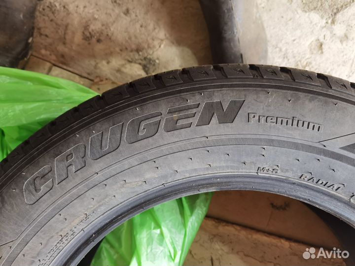 Kumho Crugen Premium KL33 255/60 R18