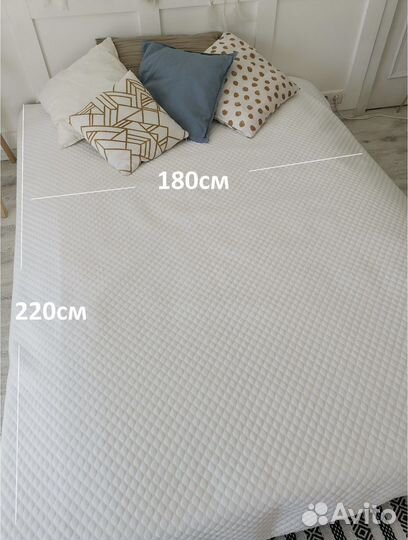 Непромокаемое покрывало 180*220 см