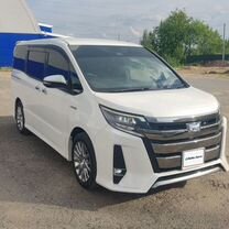 Toyota Noah 1.8 CVT, 2018, 66 000 км, с пробегом, цена 2 800 000 руб.