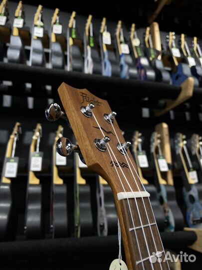 Укулеле концерт Flight AUC 33 Stardust (Новая)