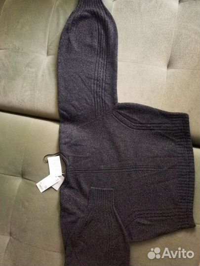 Uniqlo and mame kurogouchi 3D knitt