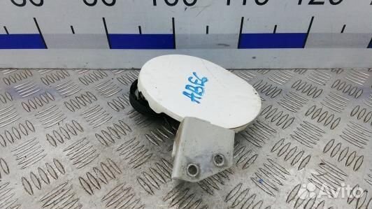 Лючок бака suzuki SX4 YA11S (ABE06IC01)