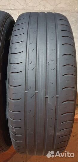 Nokian Tyres Hakka C2 215/60 R17 104H