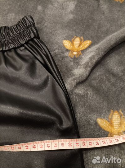 Брюки из экокожи 50 р