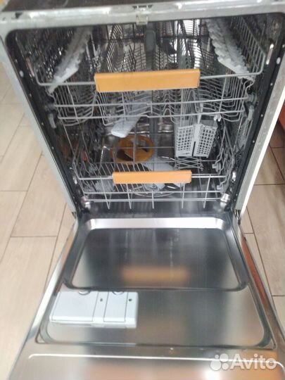Посудомоечная машина Electrolux 60 см