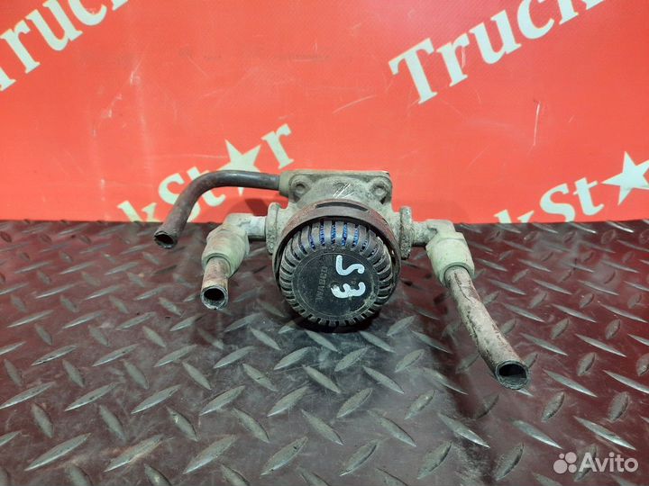 Выпускной клапан с глушителем