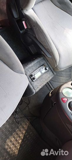 Автомобильная рация с антенной