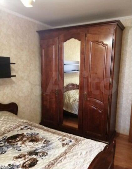 Комната 18 м² в 3-к., 10/17 эт.