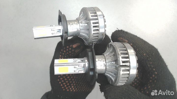 Лампочка Chrysler Voyager, 2005