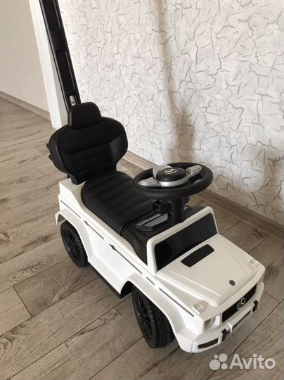 Детская машинка каталка mercedes