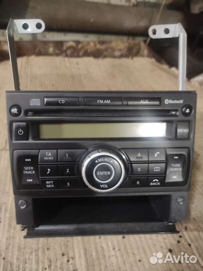 Штатная магнитола на Ниссан х-трейл