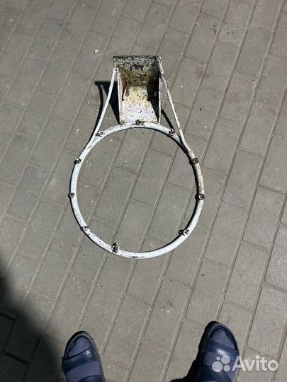 Баскетбольное кольцо