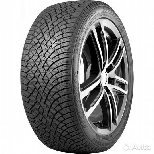 Nokian Tyres Hakkapeliitta R5 SUV 215/65 R17