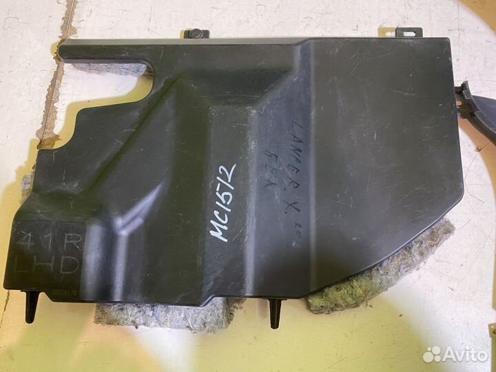 Накладка на консоль торпеды Mitsubishi Lancer 10