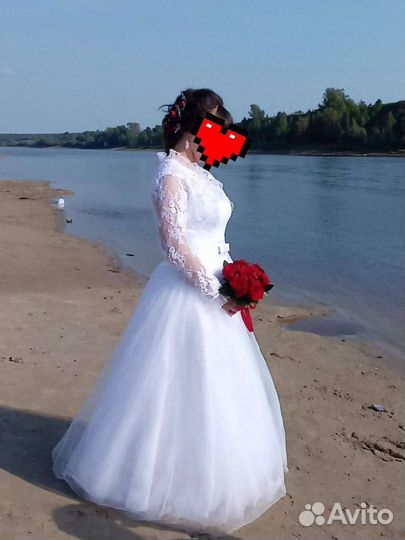 Свадебное платье