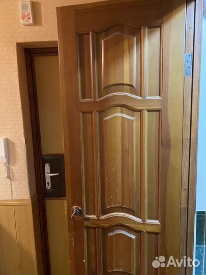 Двери межкомнатные с коробкой деревянные