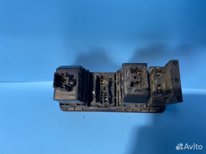 Блок кнопок для Mitsubishi Carisma,Space Star