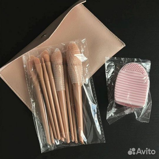 Набор кистей для макияжа