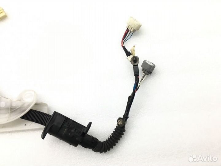 Проводка двери задняя правая Toyota Alphard H10