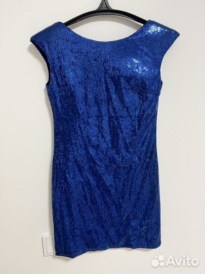 Платье с пайетками