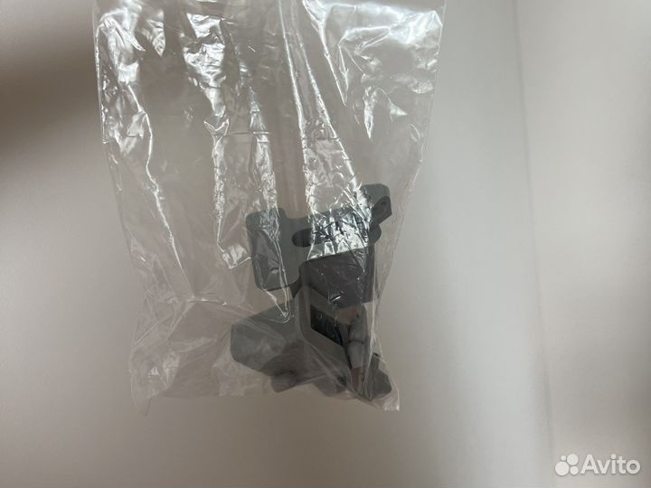 Крепежи для полок