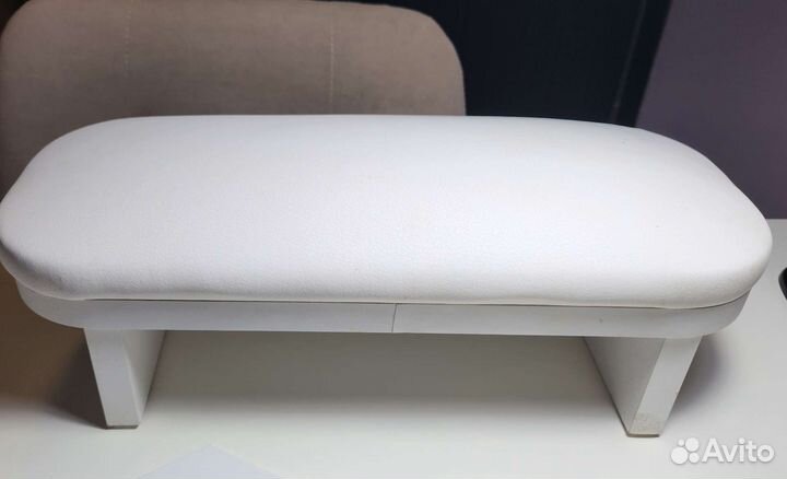 Подставка для рук маникюрная