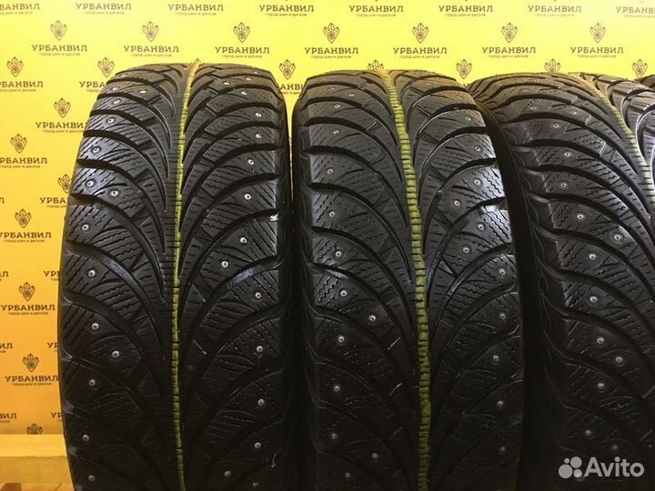 Sava Eskimo Stud 215/65 R16 98T