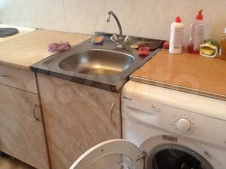 Комната 14 м² в 5-к., 1/9 эт.