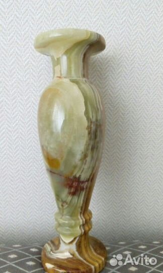 Ваза из оникса Турция