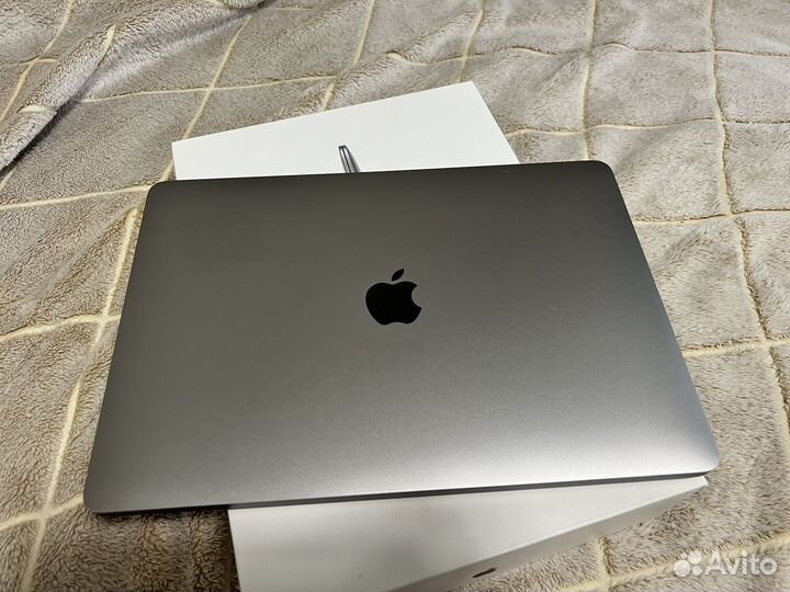 Apple MacBook Air M1 8/256