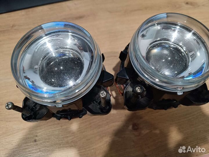 Hella d90 h7 ближний в плохом состоянии