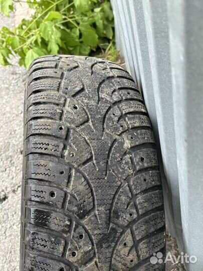 Колесо на ниву 215/70 R16