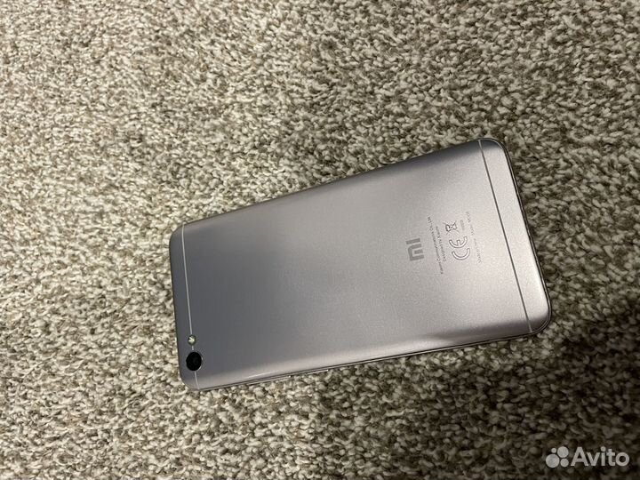 Телефон Xiaomi redmi note 5a